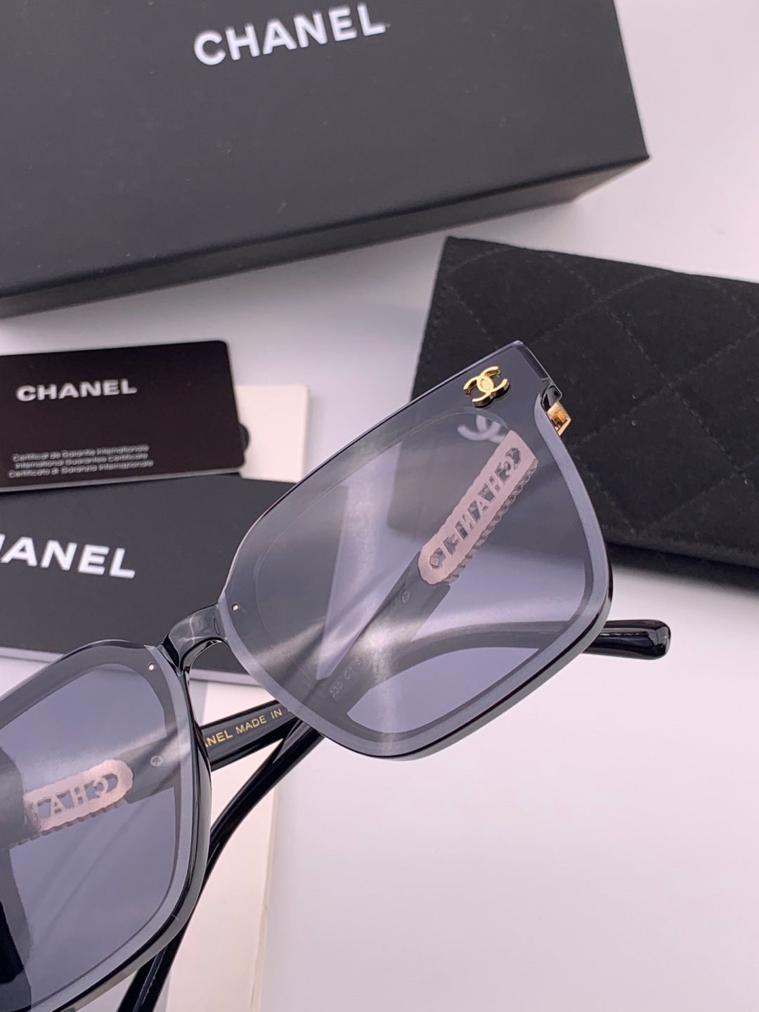 Chanel CH07003 Fashion Black Lens Sunglasses for Men & Women - 449026 - detail image 5