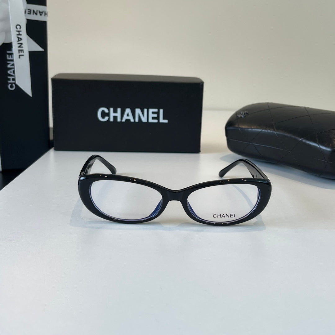 Chanel Fashion Silver Lens Sunglasses for Men & Women - 448944 - detail image 2
