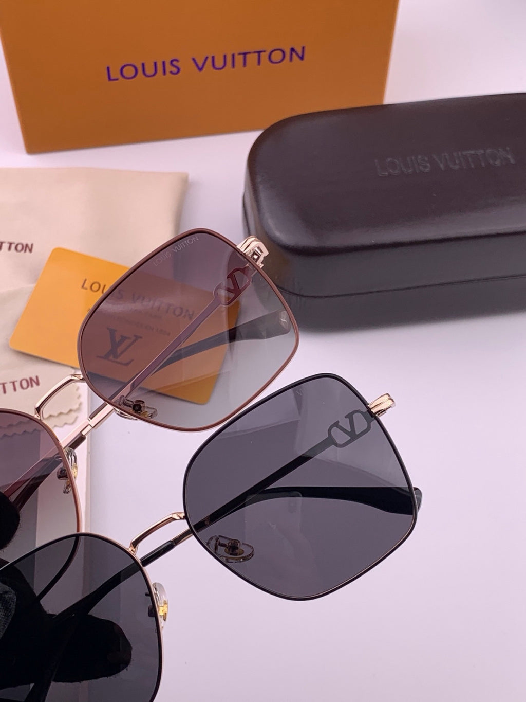 Louis Vuitton L8191 Polarized Aviator Gold Lens Sunglasses for Men & - 448581 - detail image 5