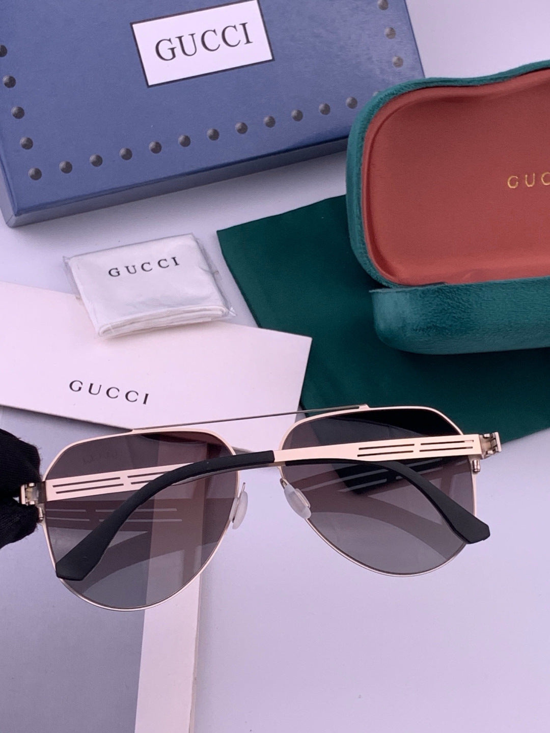Gucci G5809 Polarized Fashion Gold Lens Sunglasses for Men & Women - detail image 6