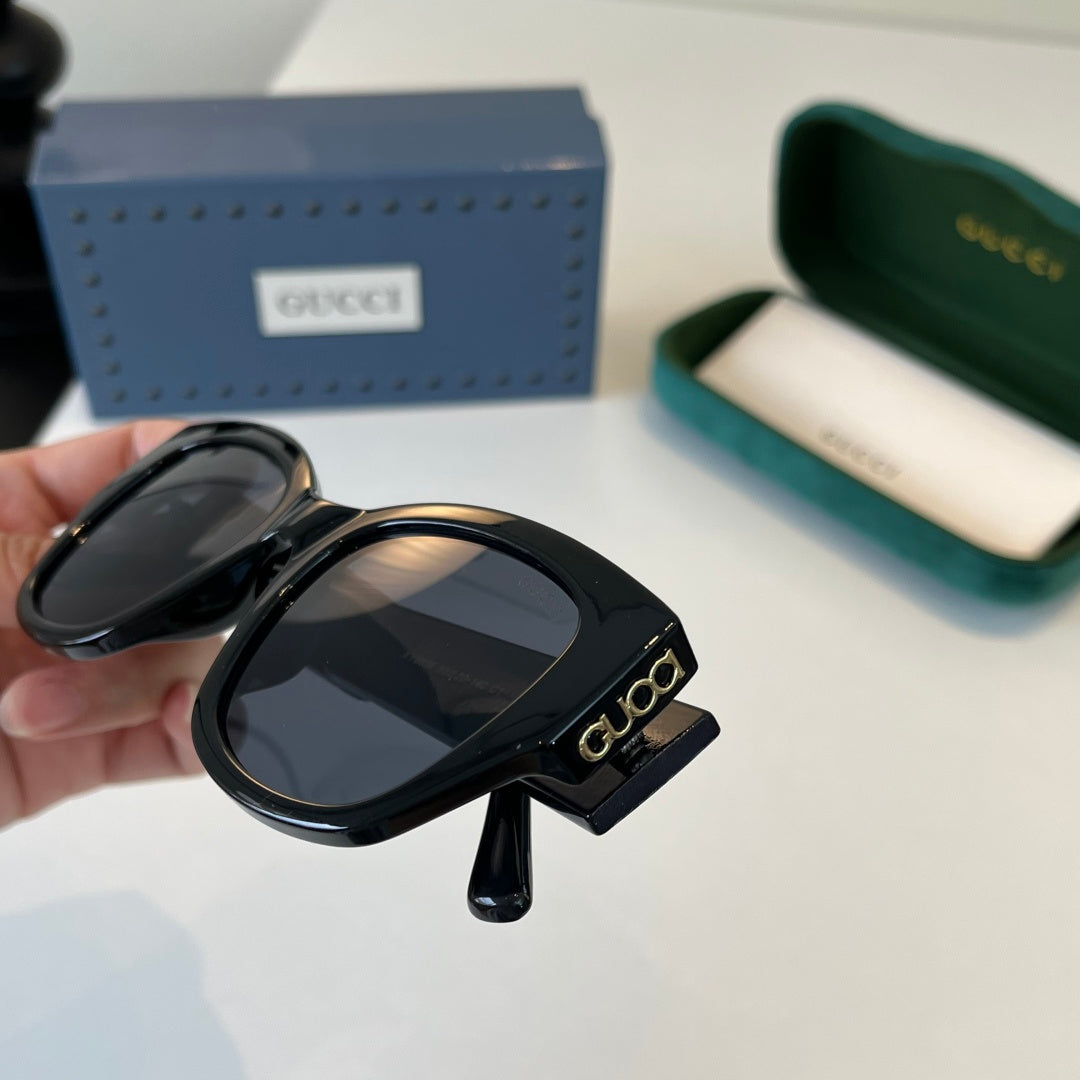 Gucci Fashion Black Lens Sunglasses for Men & Women - 486449 - detail image 5