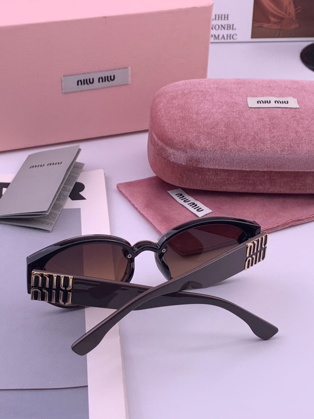 Miu Miu M7350 Fashion Black Lens Sunglasses for Men & Women - 466166 - detail image 7