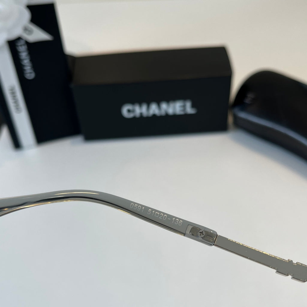 Chanel Fashion Silver Lens Sunglasses for Men & Women - 486529 - detail image 9
