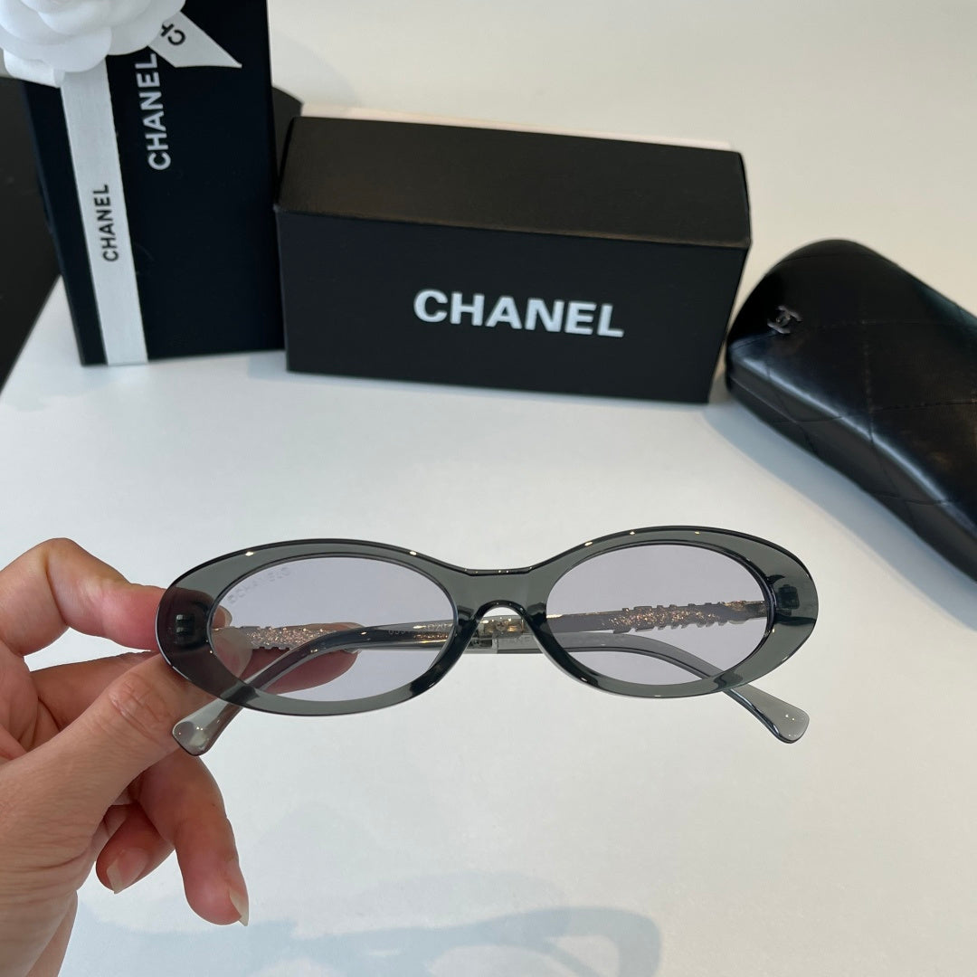 Chanel Fashion Silver Lens Sunglasses for Men & Women - 486529 - detail image 5