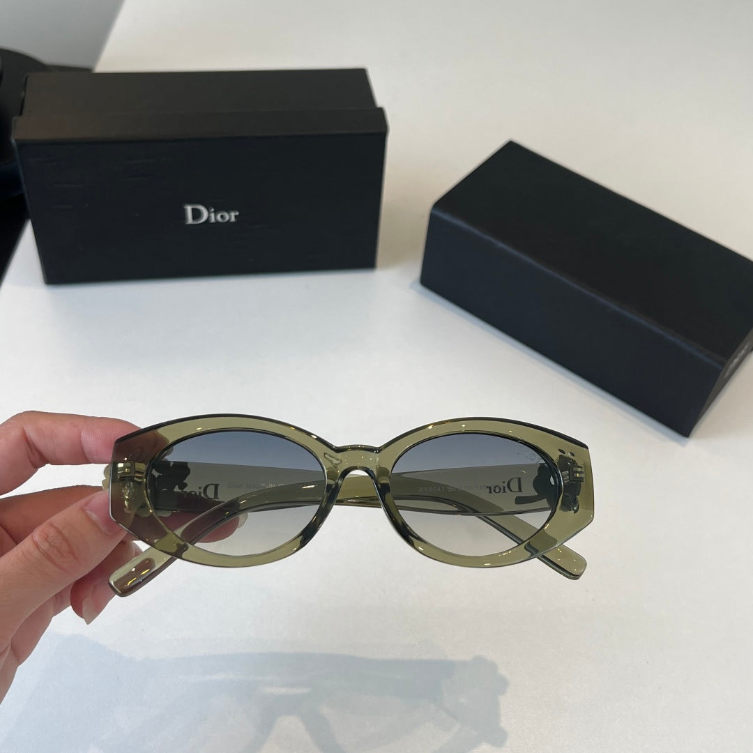 Dior Fashion Silver Lens Sunglasses for Men & Women - 465357 - detail image 5