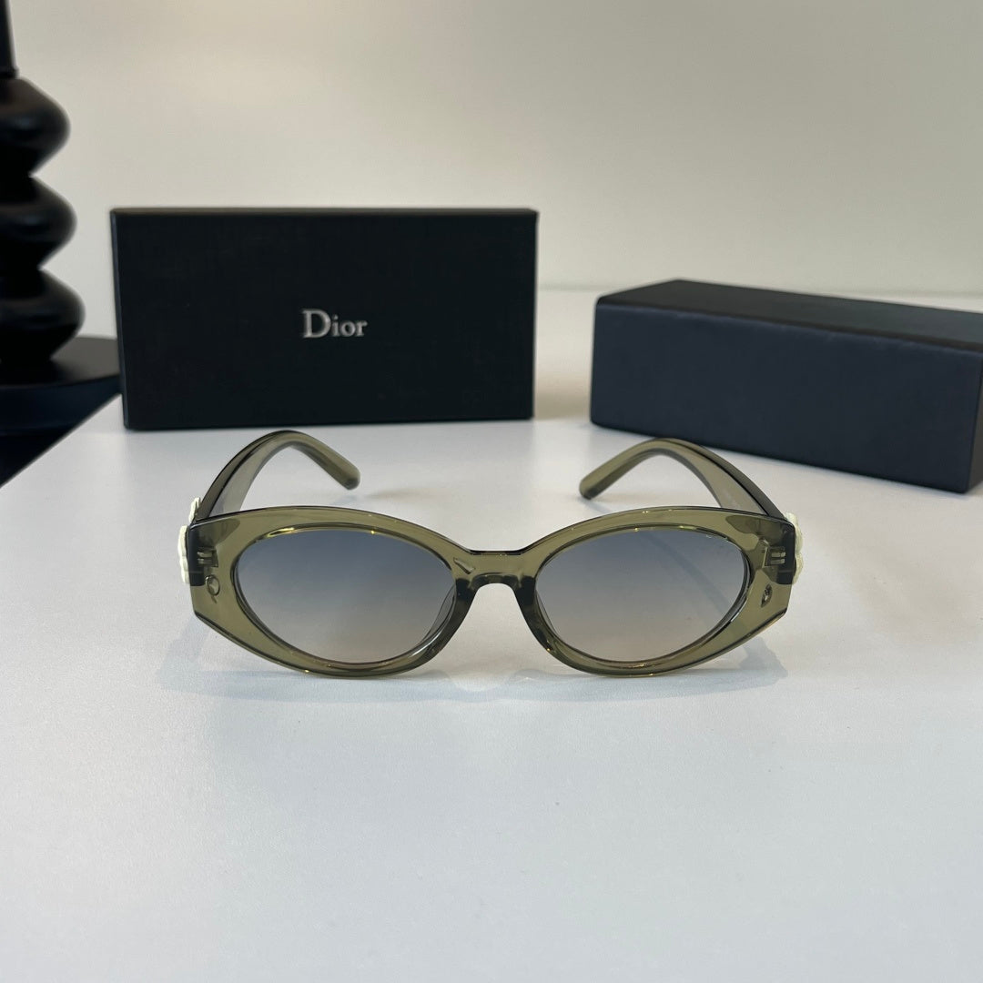 Dior Fashion Silver Lens Sunglasses for Men & Women - 465357 - detail image 2