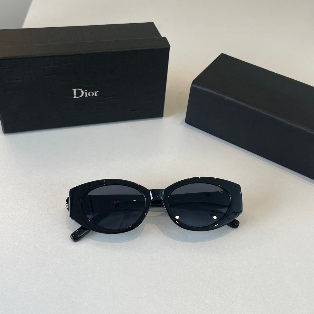 Dior Fashion Silver Lens Sunglasses for Men & Women - 486774 - detail image 4