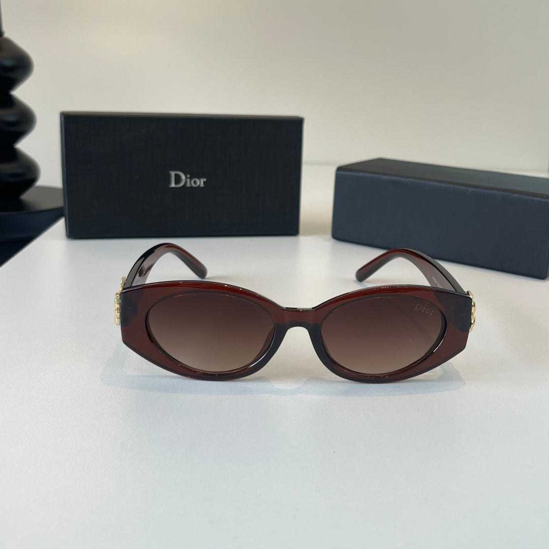 Dior Fashion Red Lens Sunglasses for Men & Women - 465362 - detail image 2