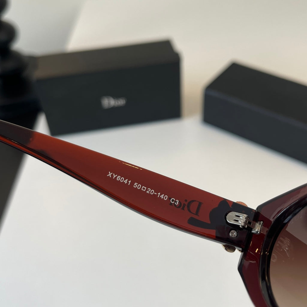Dior Fashion Red Lens Sunglasses for Men & Women - 465359 - detail image 9