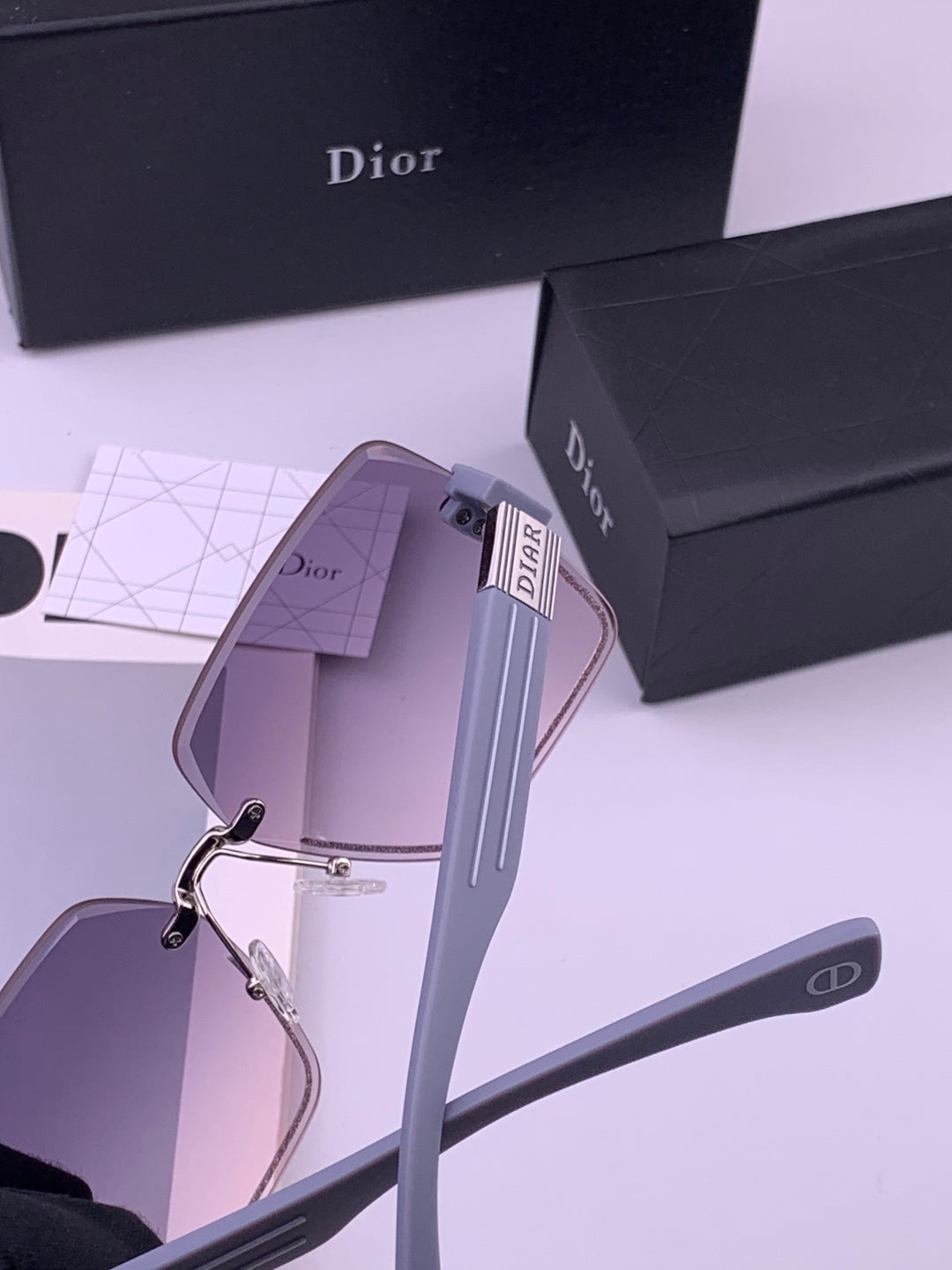 Dior D7771 Square Gold Lens Sunglasses for Men & Women - detail image 6