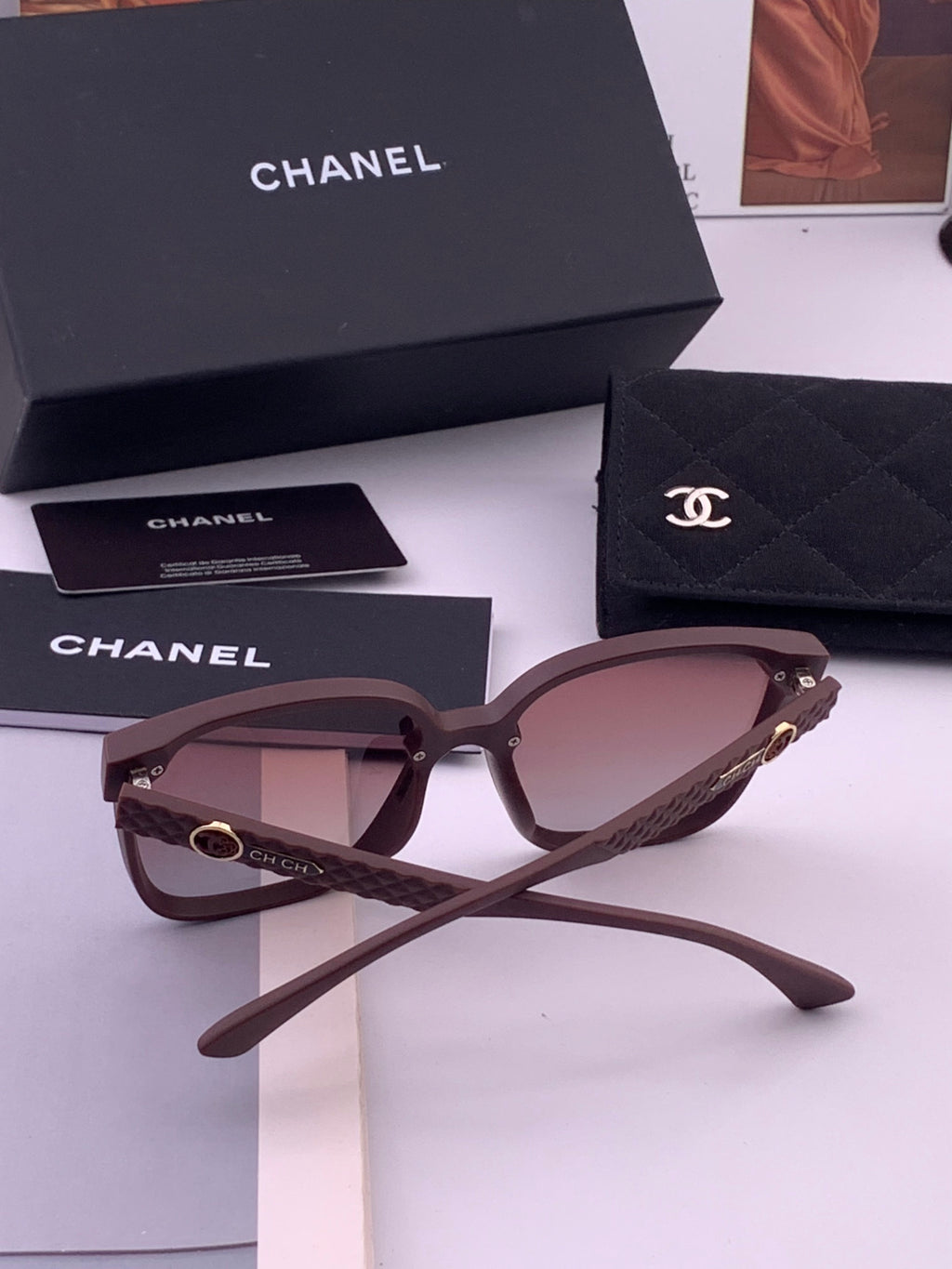 Chanel CH5292 Polarized Round Black Lens Sunglasses for Men & Women - detail image 4