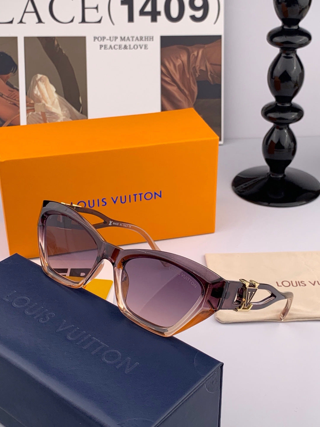 Louis Vuitton L4550 Square Black Lens Sunglasses for Men & Women - 464805 - detail image 4