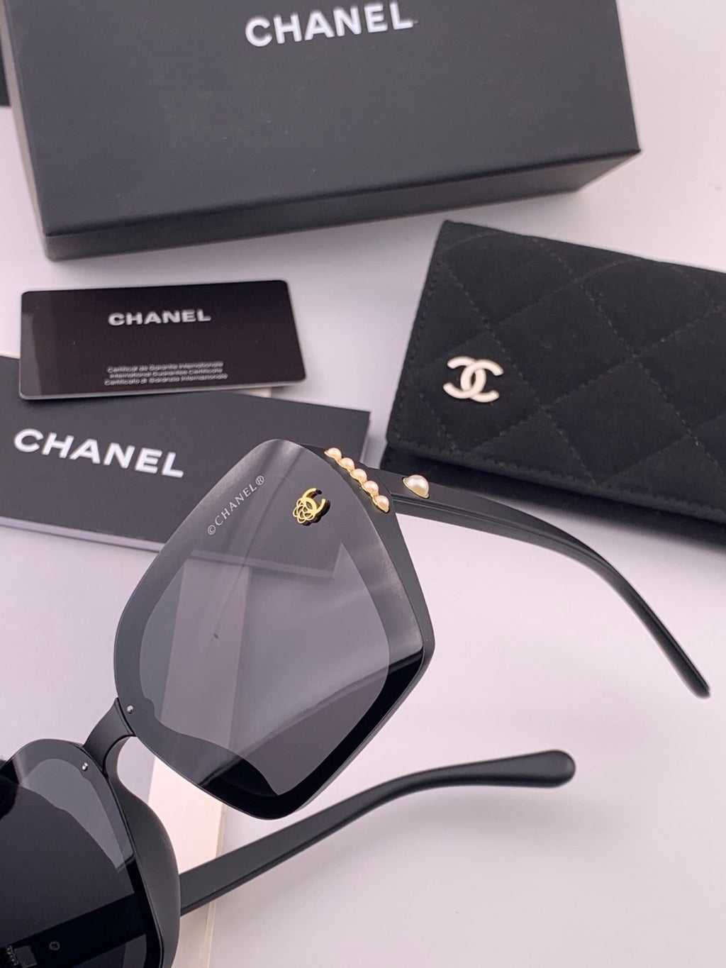 Chanel CH6994 Polarized Oversized Gold Lens Sunglasses for Men & Wome - 465225 - detail image 3