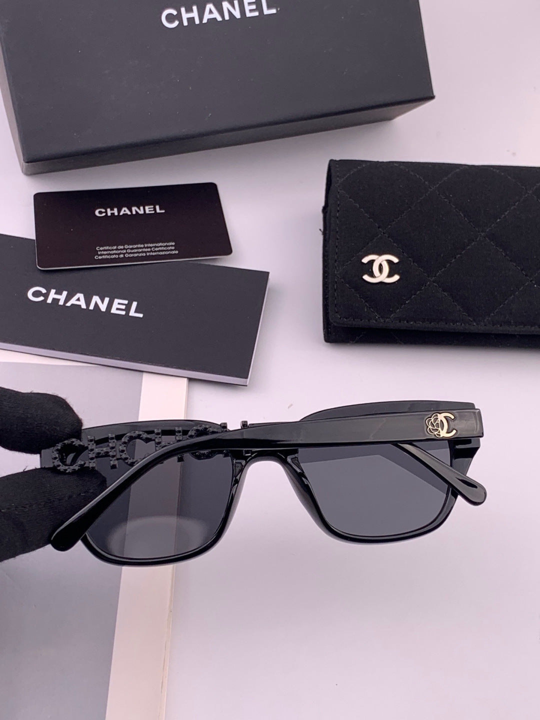 Chanel CH2994 Polarized Round Gold Lens Sunglasses for Women - 465026 - detail image 4