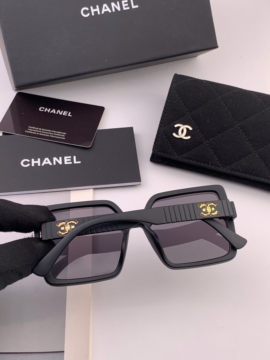 Chanel CH1825 Polarized Square Black Lens Sunglasses for Women - detail image 3
