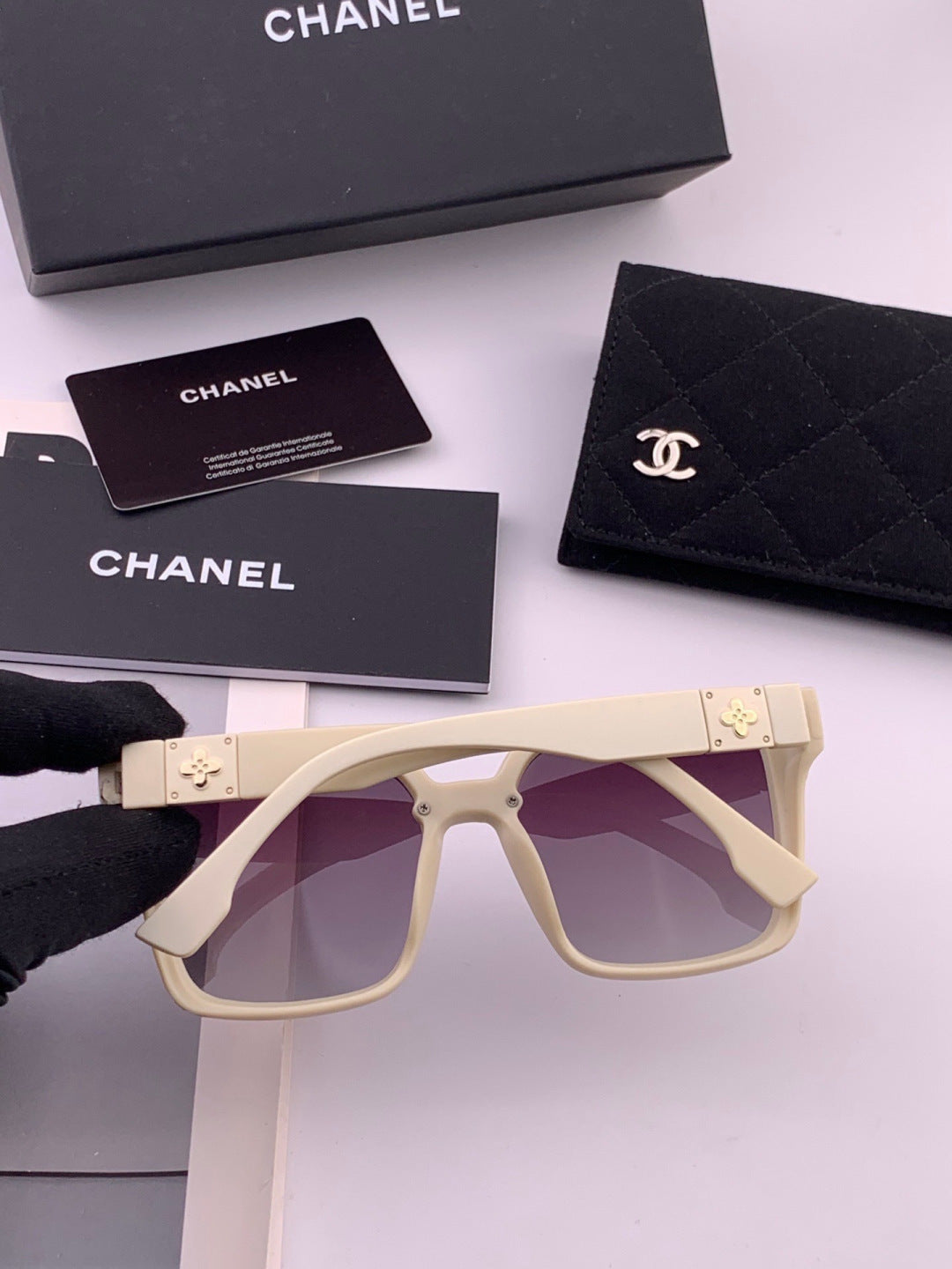 Chanel CH0279 Polarized Square Brown Lens Sunglasses for Women - detail image 5