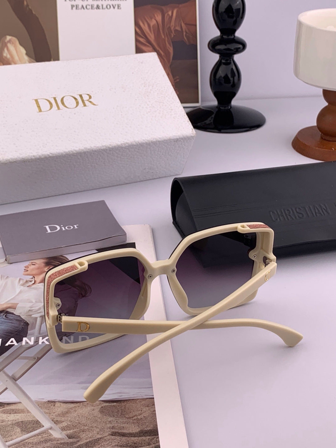 Dior CD4971 Polarized Square Gold Lens Sunglasses for Women - detail image 5