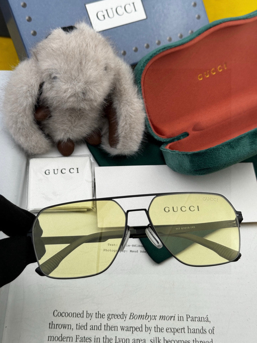 Gucci G711 Polarized Fashion Gold Lens Sunglasses for Men & Women - 464983 - detail image 2