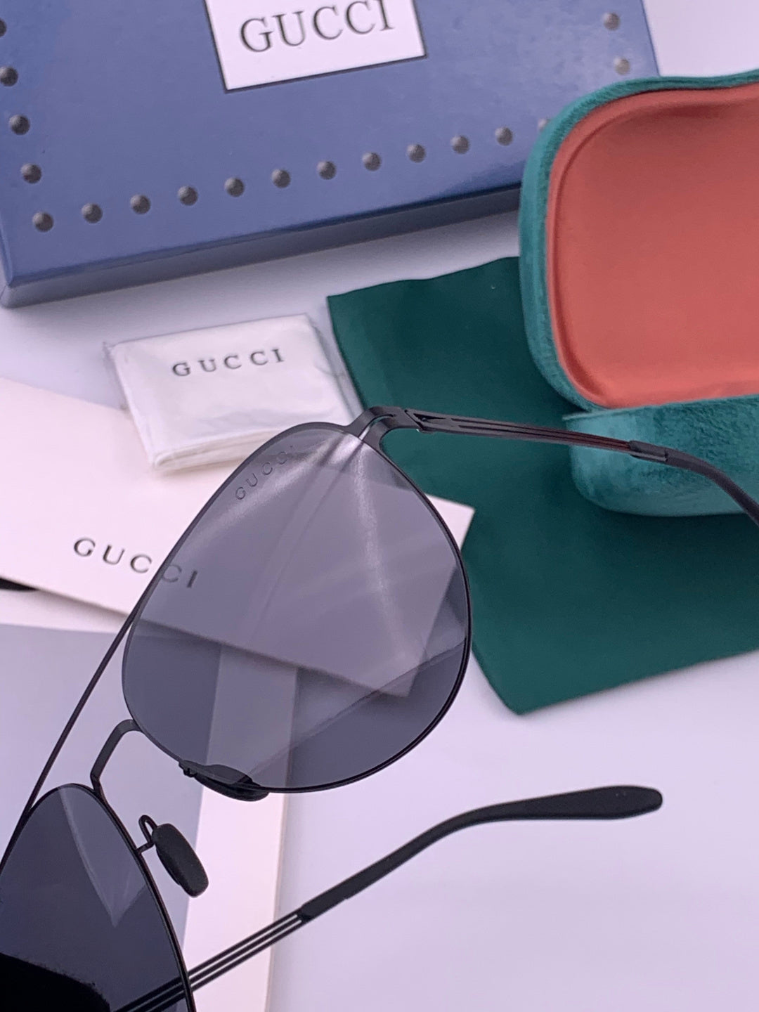 Gucci G0515 Polarized Aviator Gold Lens Sunglasses for Men - 464989 - detail image 3