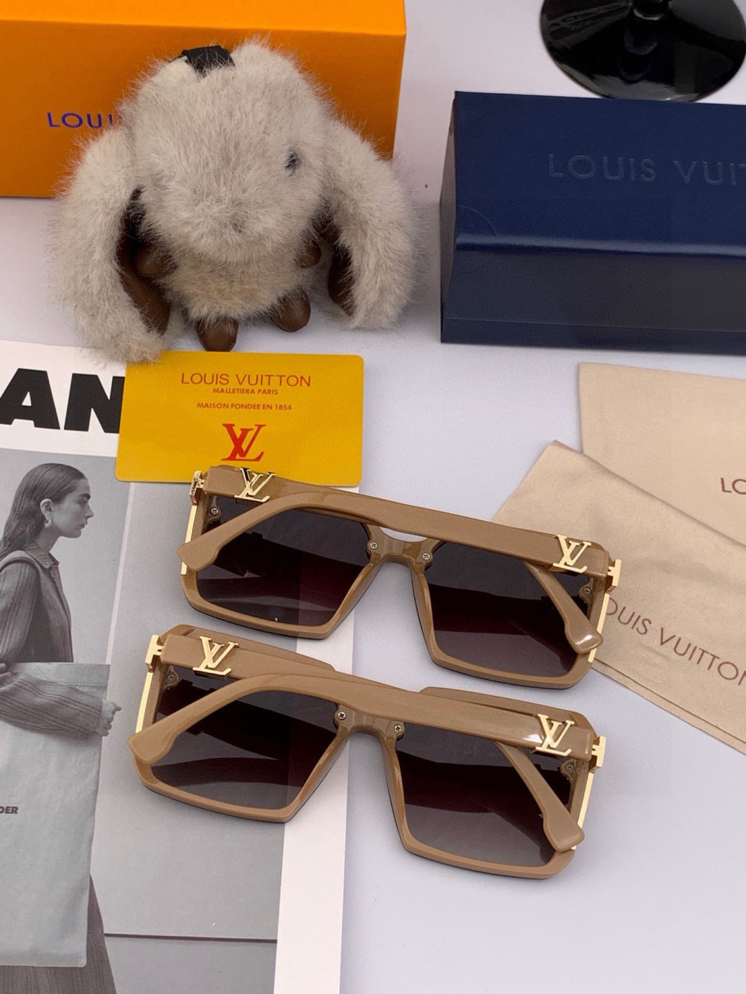Louis Vuitton L3262 Square Red Lens Sunglasses for Men & Women - 464720 - detail image 6