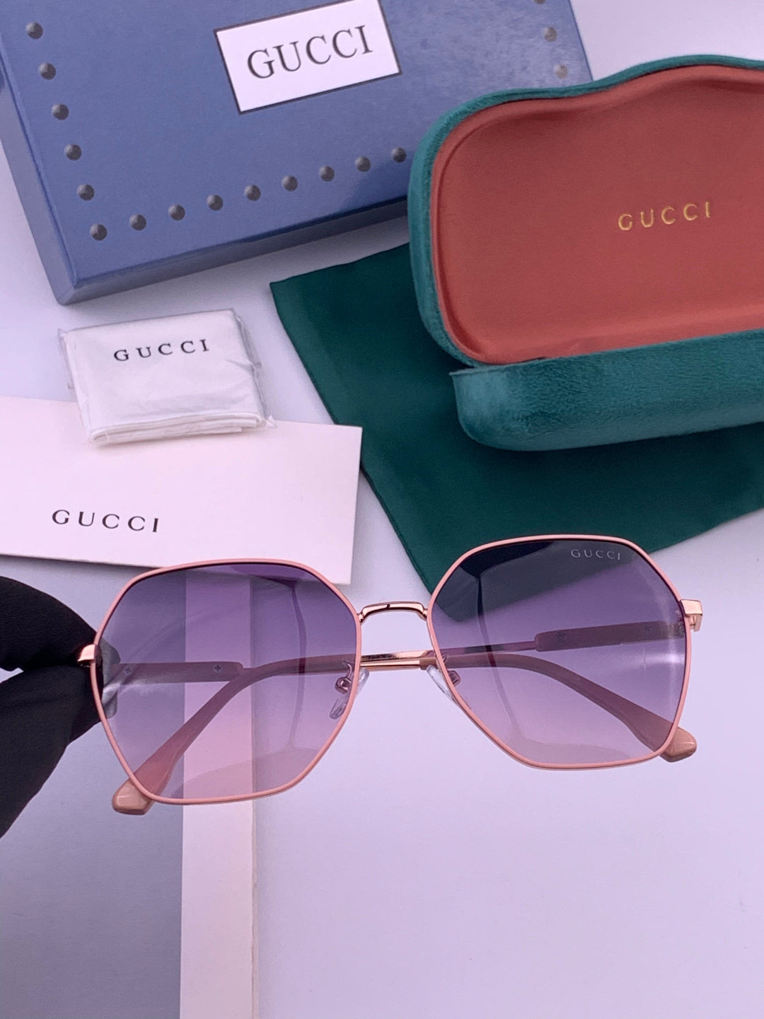 Gucci G9822 Polarized Oversized Brown Lens Sunglasses for Men & Women - 464912