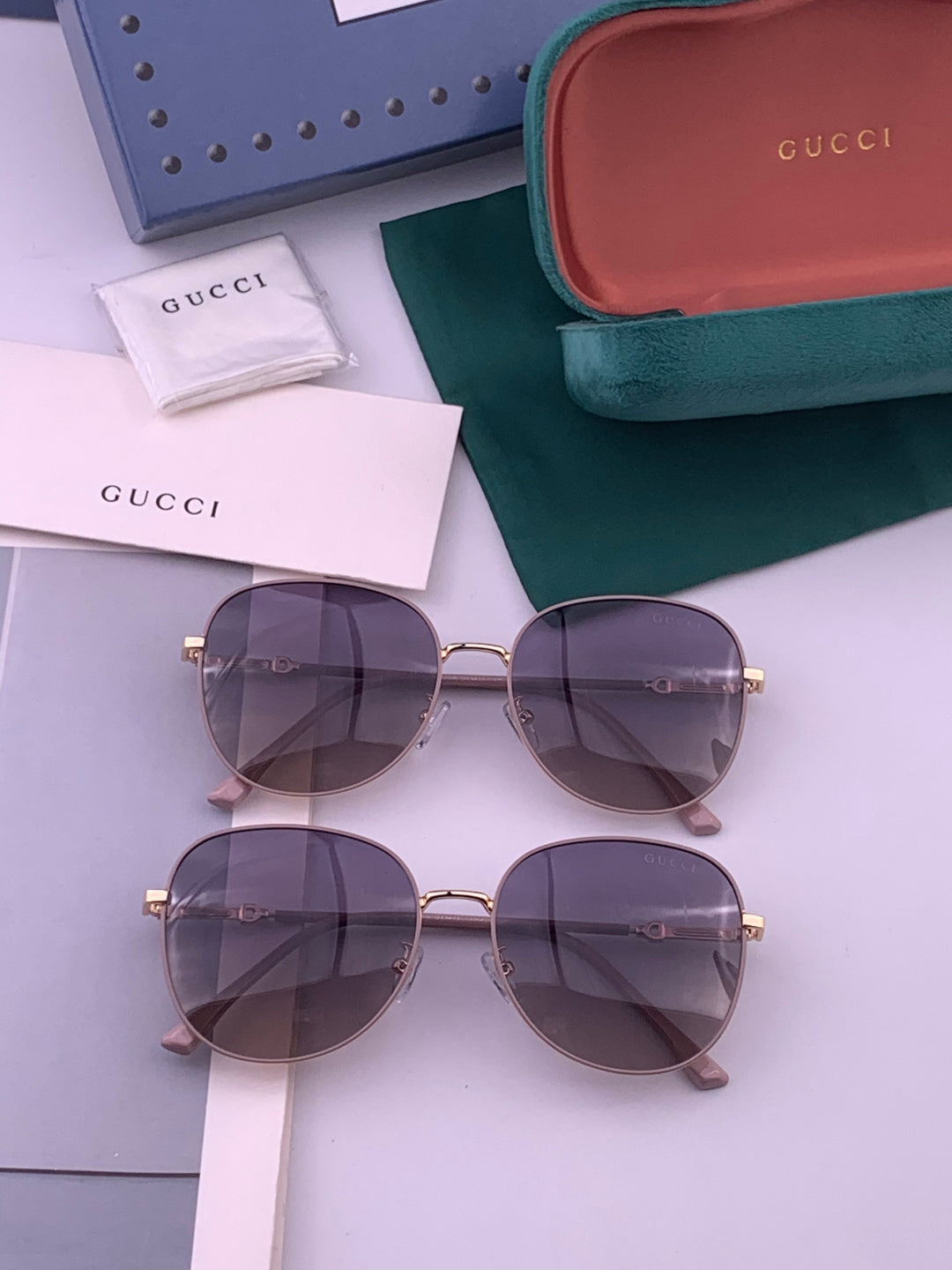 Gucci G8821 Polarized Oversized Black Lens Sunglasses for Men & Women - 464913 - detail image 7