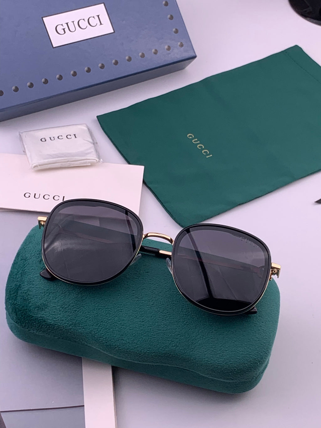 Gucci G9680 Polarized Fashion Black Lens Sunglasses for Men & Women - 464915 - detail image 6