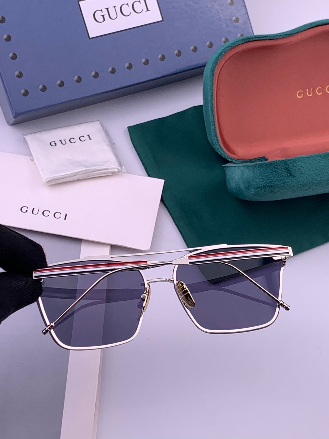 Gucci G152 Polarized Aviator Gold Lens Sunglasses for Men & Women - 464897 - detail image 6