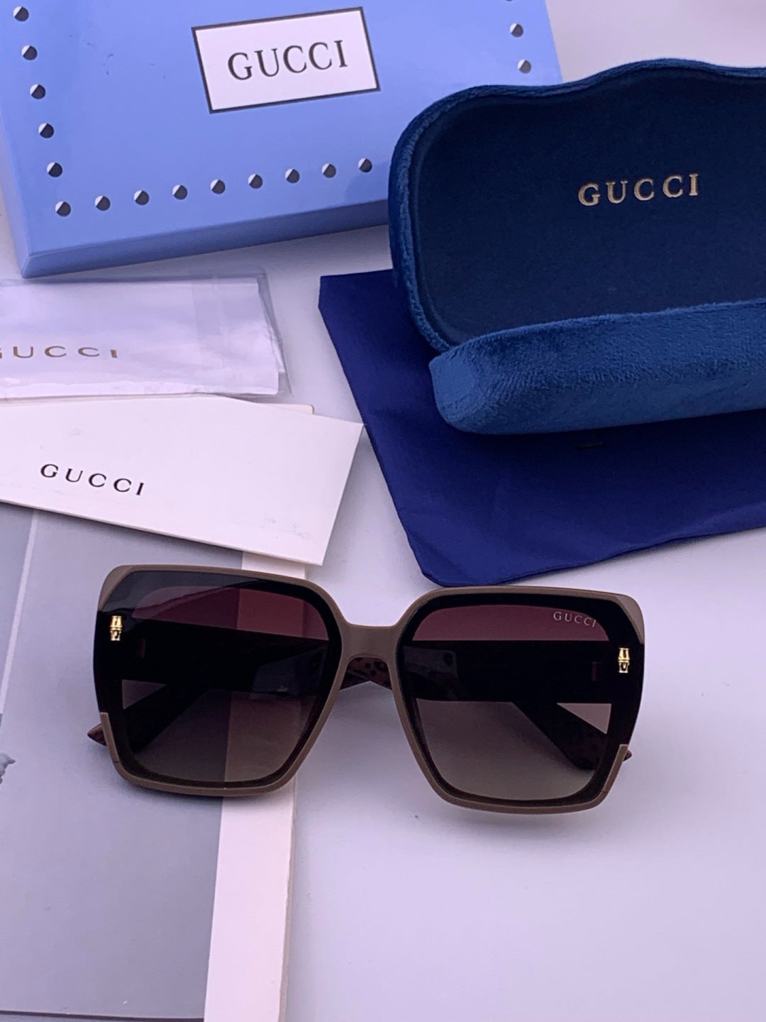Gucci G4771 Polarized Square Pink Lens Sunglasses for Women - detail image 6