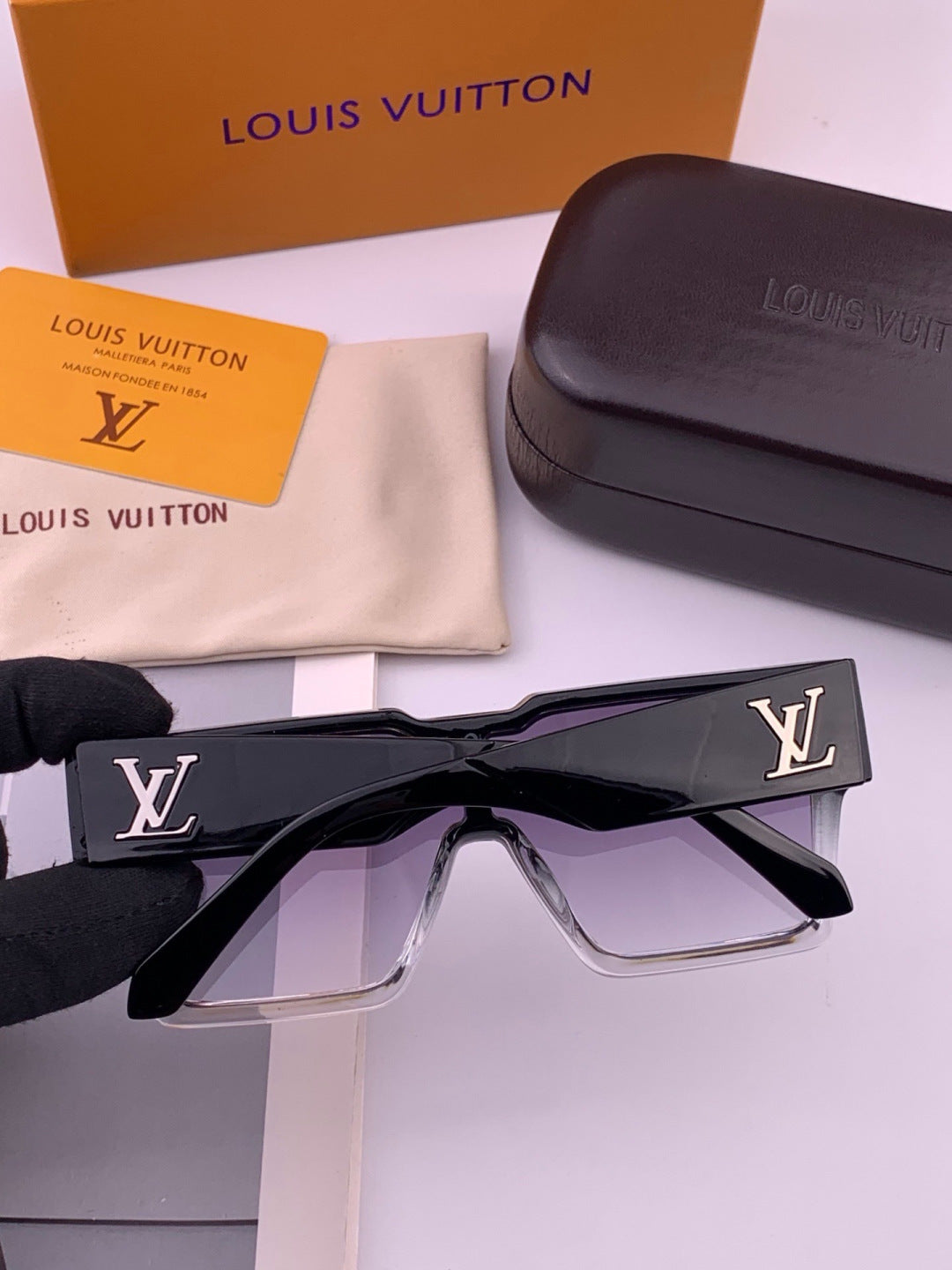Louis Vuitton L7600 Square Black Lens Sunglasses for Women - 493229 - detail image 6
