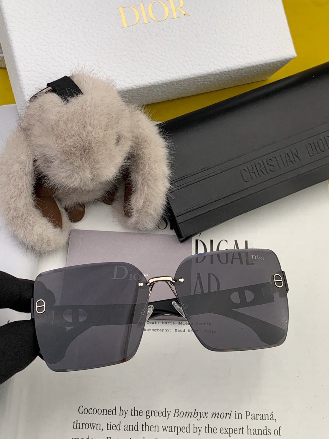 Dior D3550 Square Black Lens Sunglasses for Men & Women - detail image 2