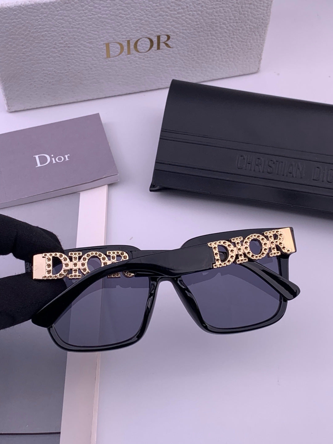 Dior D77000 Fashion Black Lens Sunglasses for Men & Women - 486867 - detail image 4