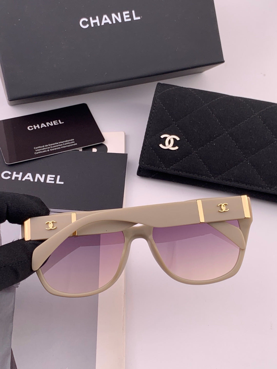Chanel CH47004 Oversized Purple Lens Sunglasses for Men & Women - detail image 5
