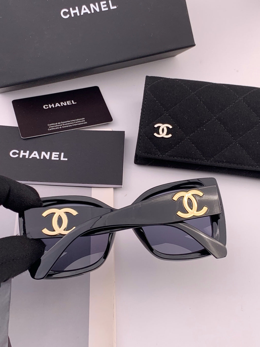 Chanel CH17005 Oversized Black Lens Sunglasses for Men & Women - detail image 5