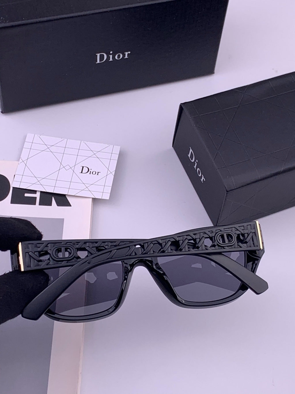 Dior D7911 Polarized Square Black Lens Sunglasses for Men & Women - detail image 6