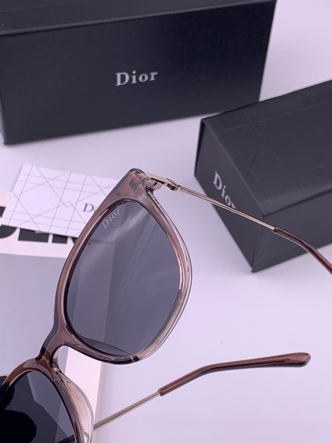 Dior D31101 Polarized Square Blue Lens Sunglasses for Men & Women - detail image 4