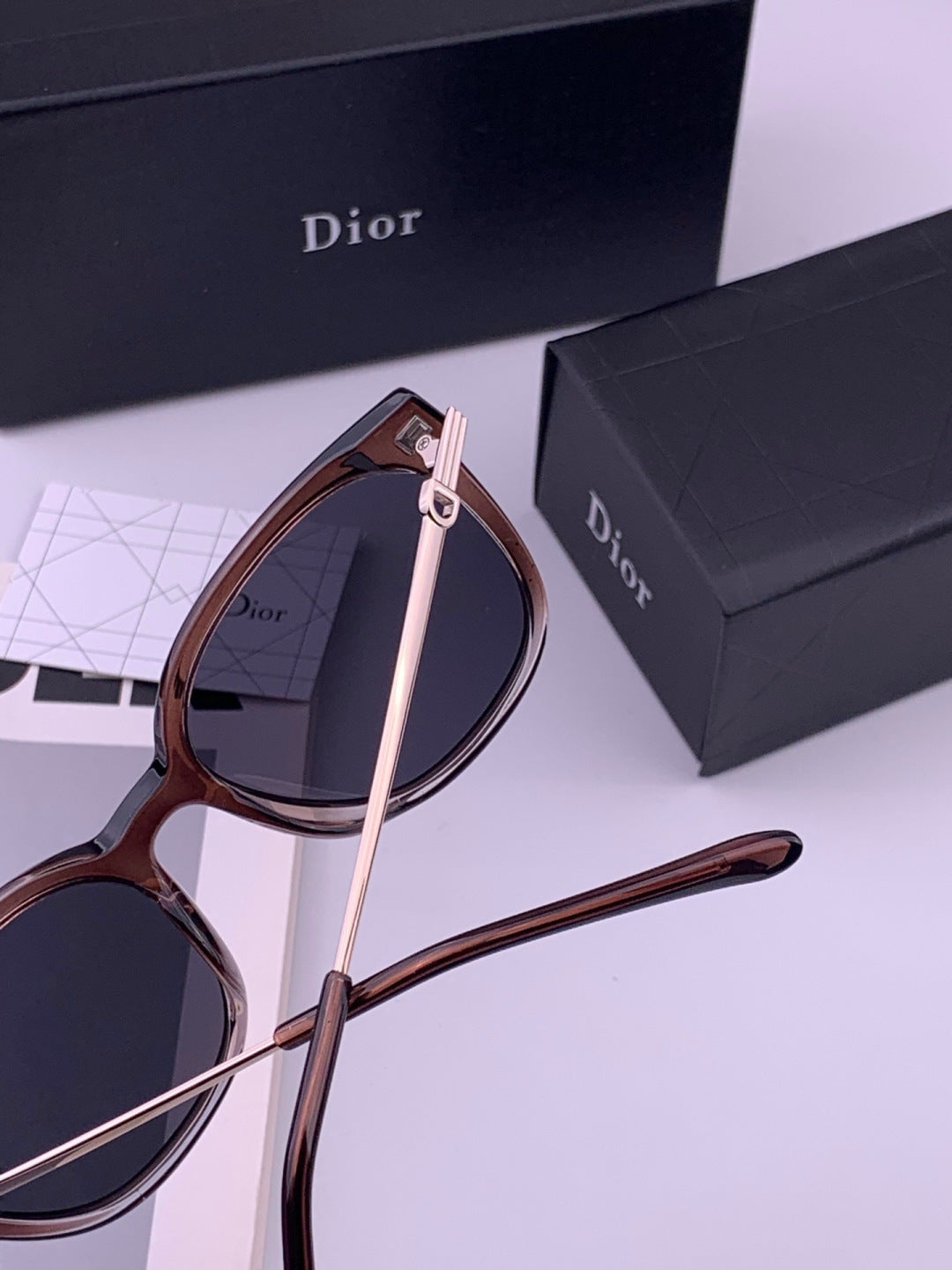 Dior D31101 Polarized Square Blue Lens Sunglasses for Men & Women - detail image 5