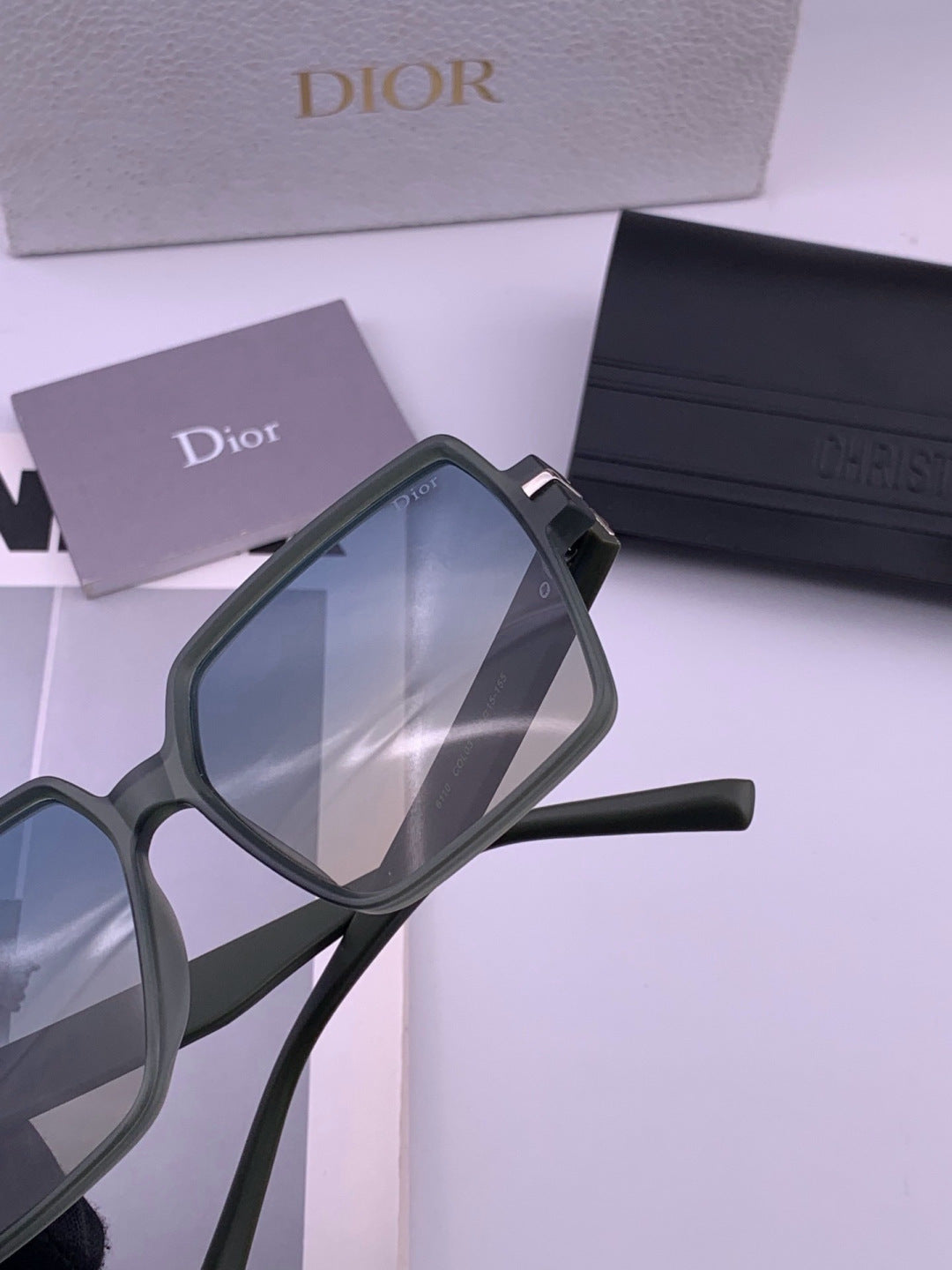 Dior CD4780 Polarized Square Blue Lens Sunglasses for Women - detail image 4