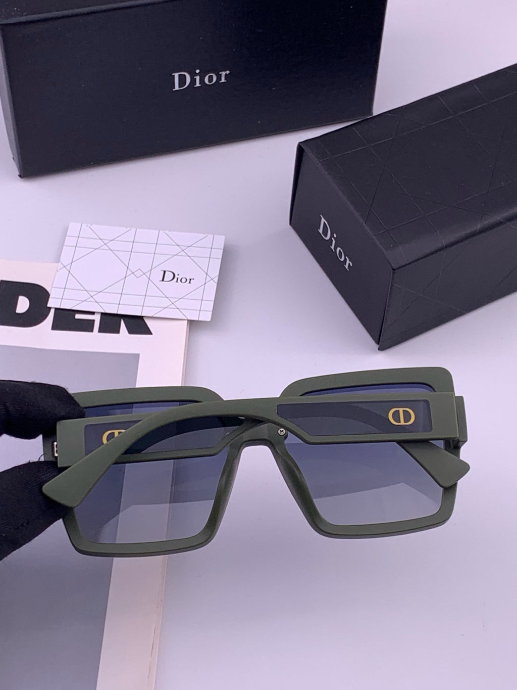 Dior CD3917 Polarized Square Gold Lens Sunglasses for Women - detail image 4
