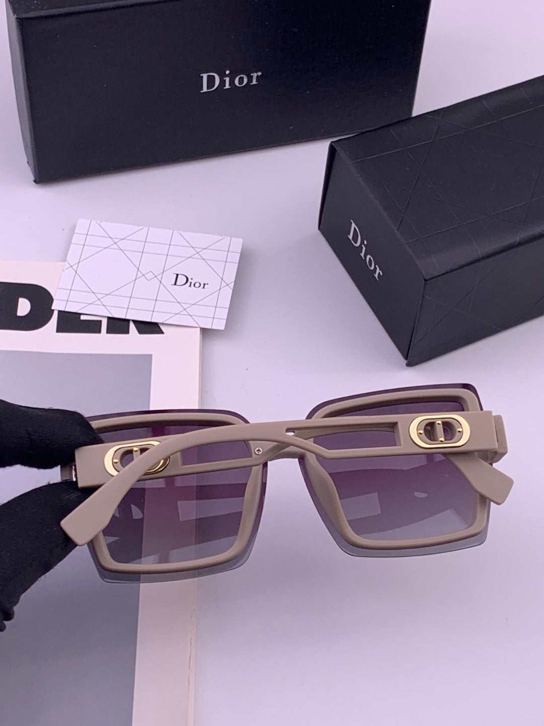 Dior D2292 Polarized Square Gold Lens Sunglasses for Men & Women - detail image 5