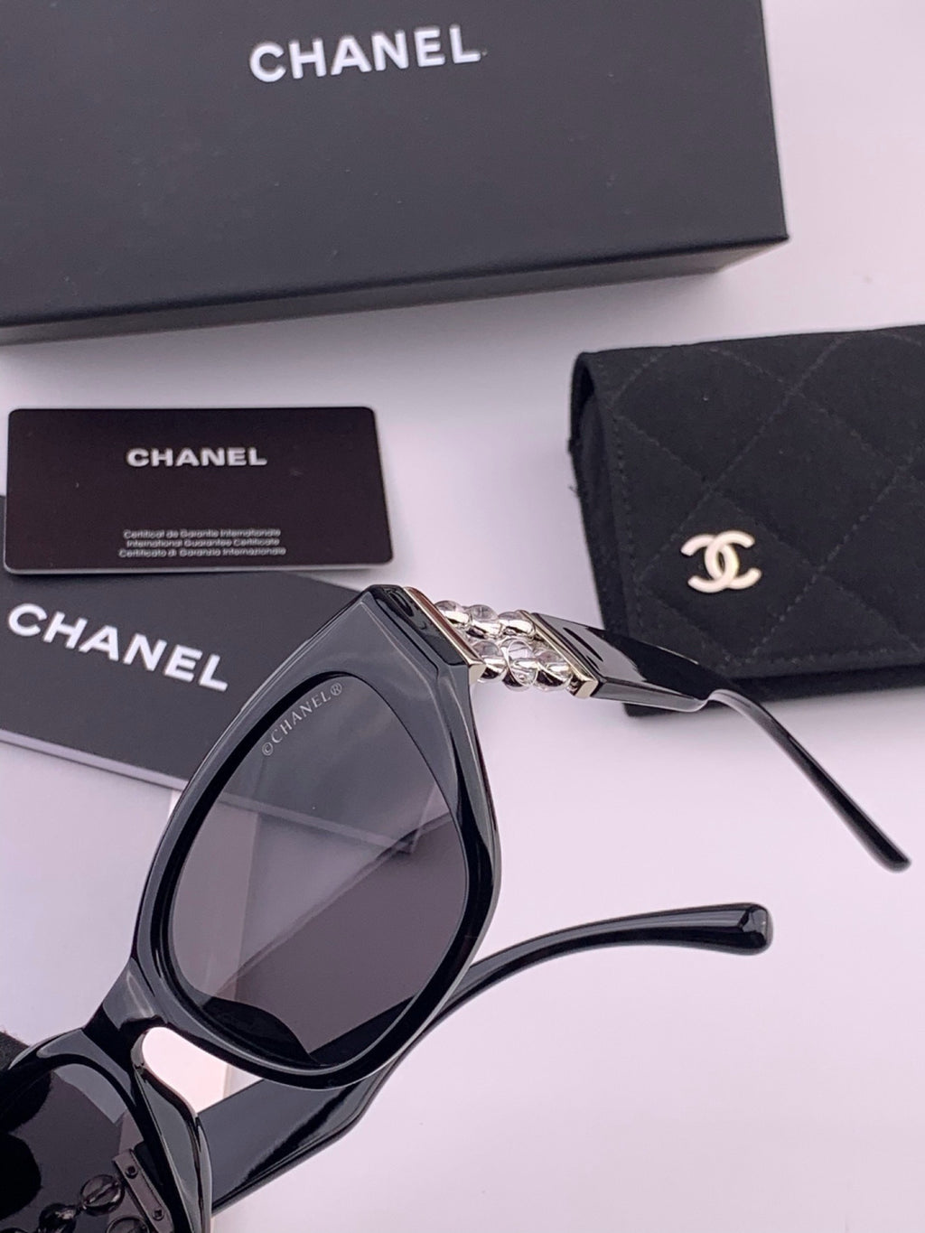 Chanel CH8754 Polarized Fashion Black Lens Sunglasses for Men & Women - detail image 3