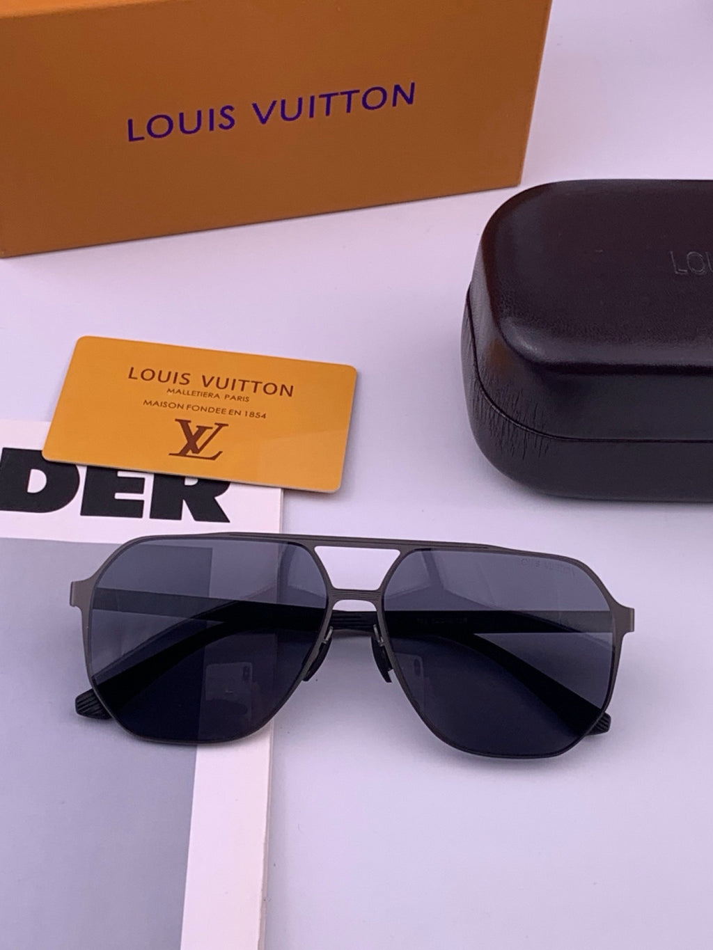 Louis Vuitton L116 Fashion Black Lens Sunglasses for Men & Women - detail image 7
