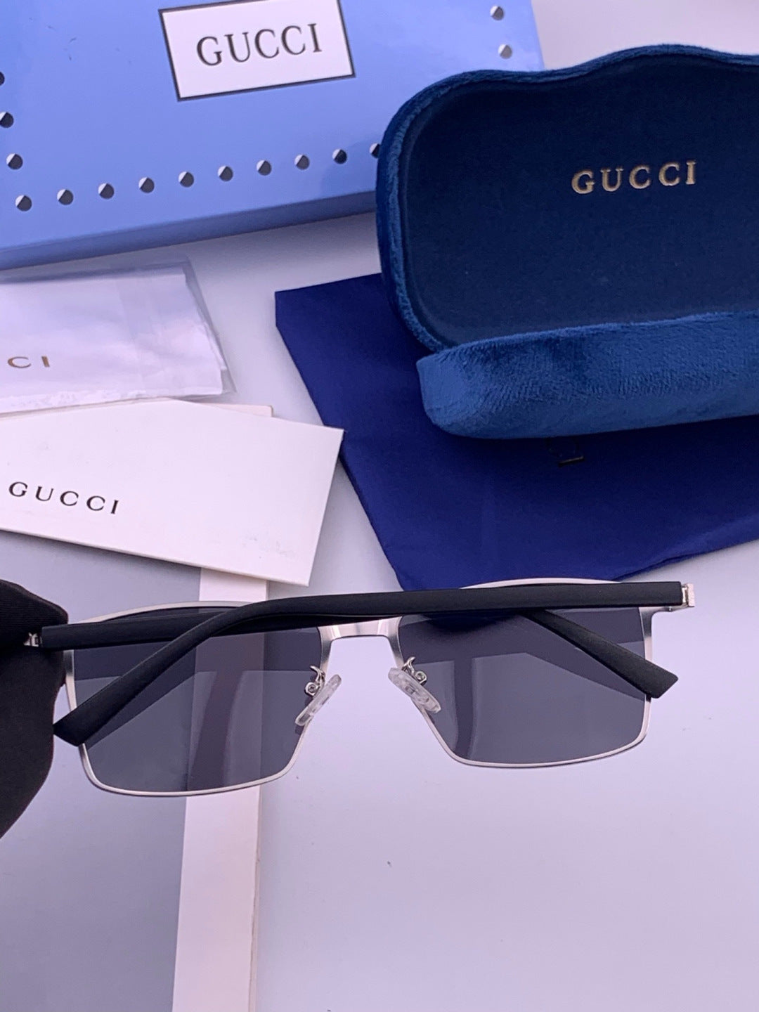 Gucci G6807 Polarized Aviator Gold Lens Sunglasses for Men & Women - detail image 4
