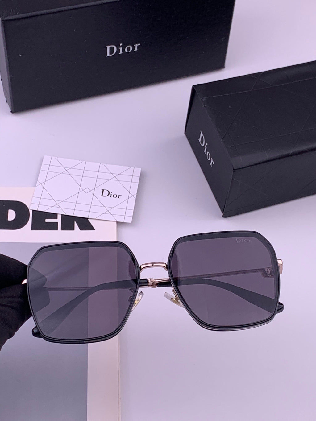 Dior D7635 Polarized Fashion Black Lens Sunglasses for Men & Women