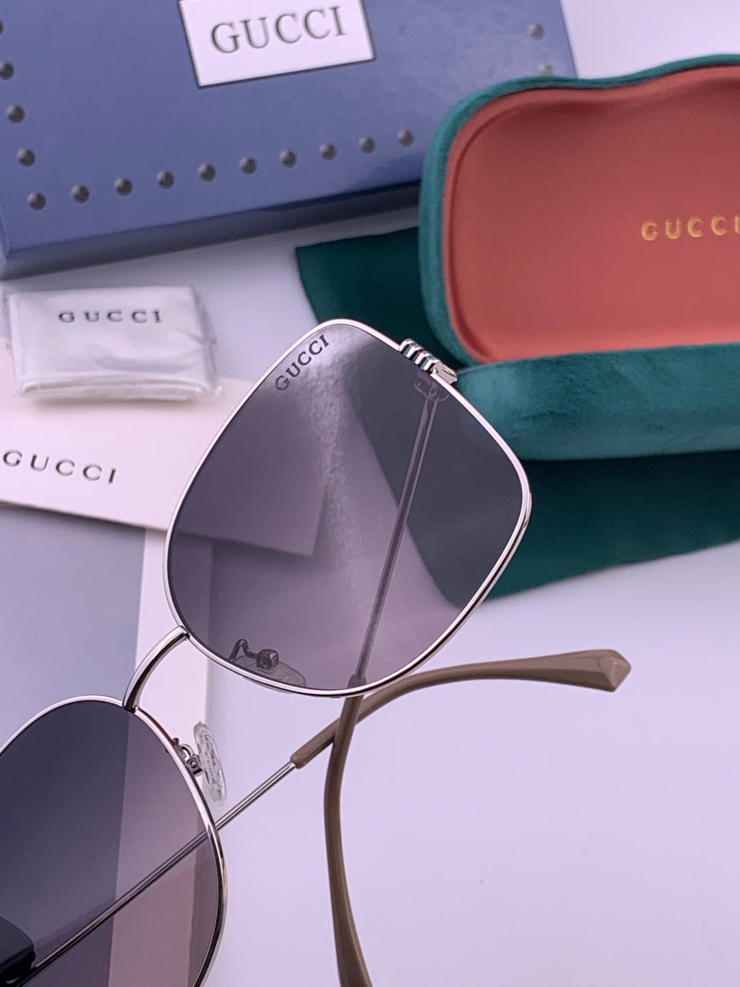 Gucci G2330 Polarized Round Black Lens Sunglasses for Women - detail image 5