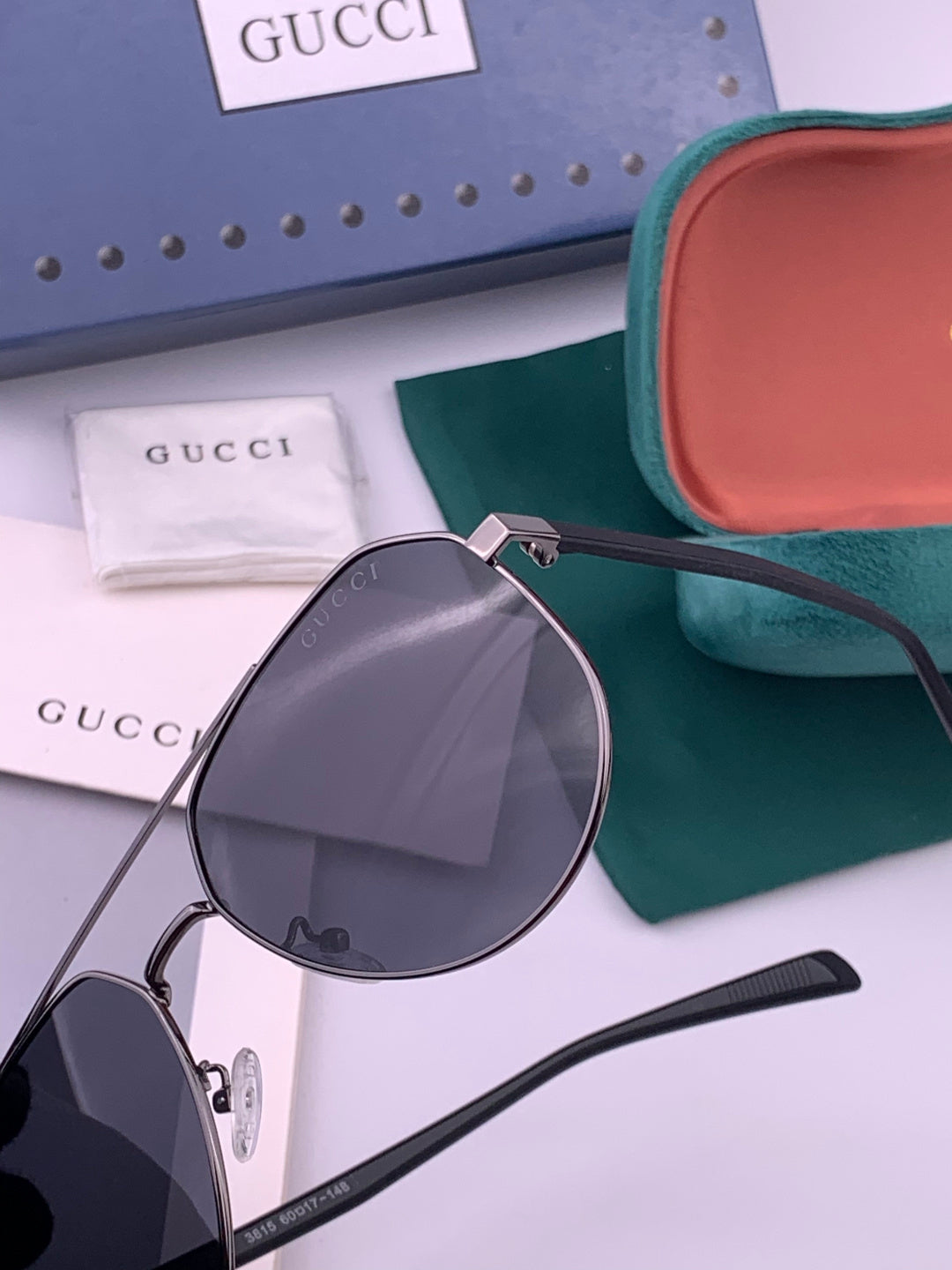 Gucci G5381 Polarized Aviator Gold Lens Sunglasses for Men & Women - detail image 3