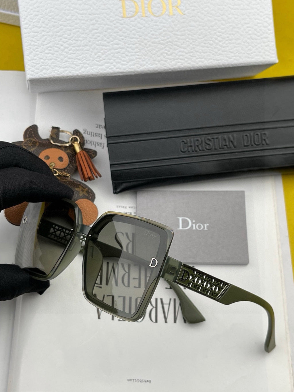 Dior CD4190 Square Gold Lens Sunglasses for Women - 486898 - detail image 2