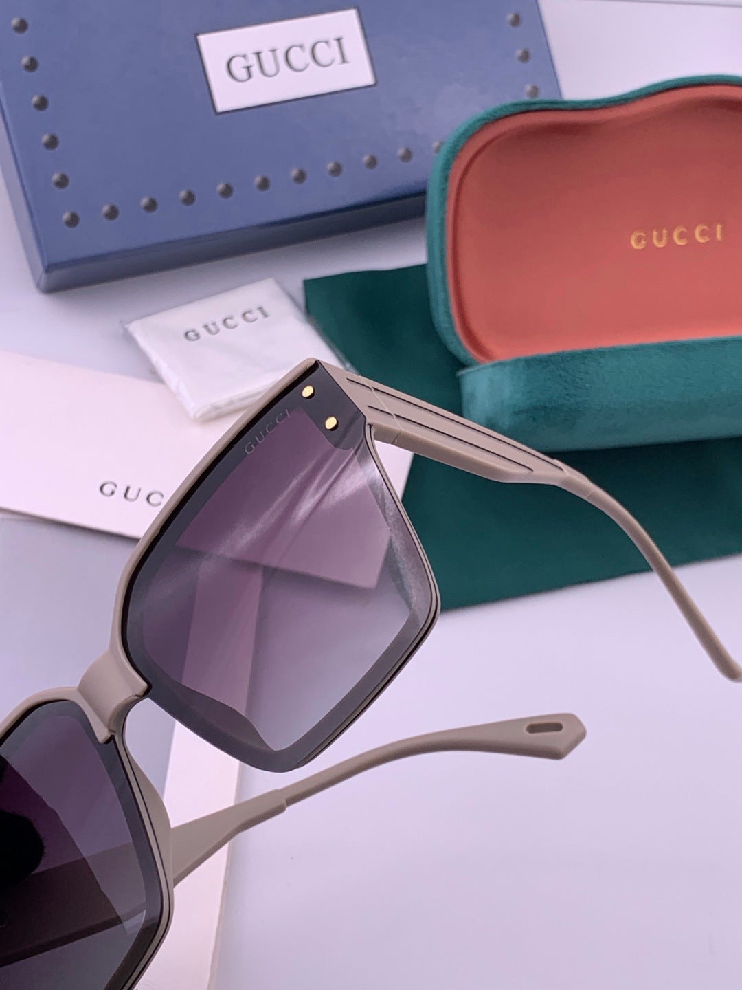 Gucci G7290 Metal Square Red Lens Sunglasses for Men & Women - detail image 2