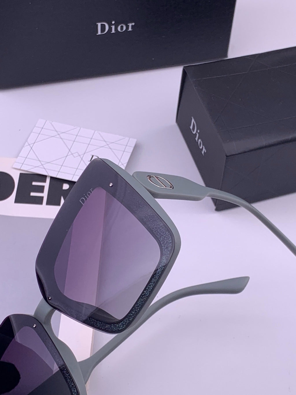 Dior D6227 Polarized Square Brown Lens Sunglasses for Men & Women - detail image 3