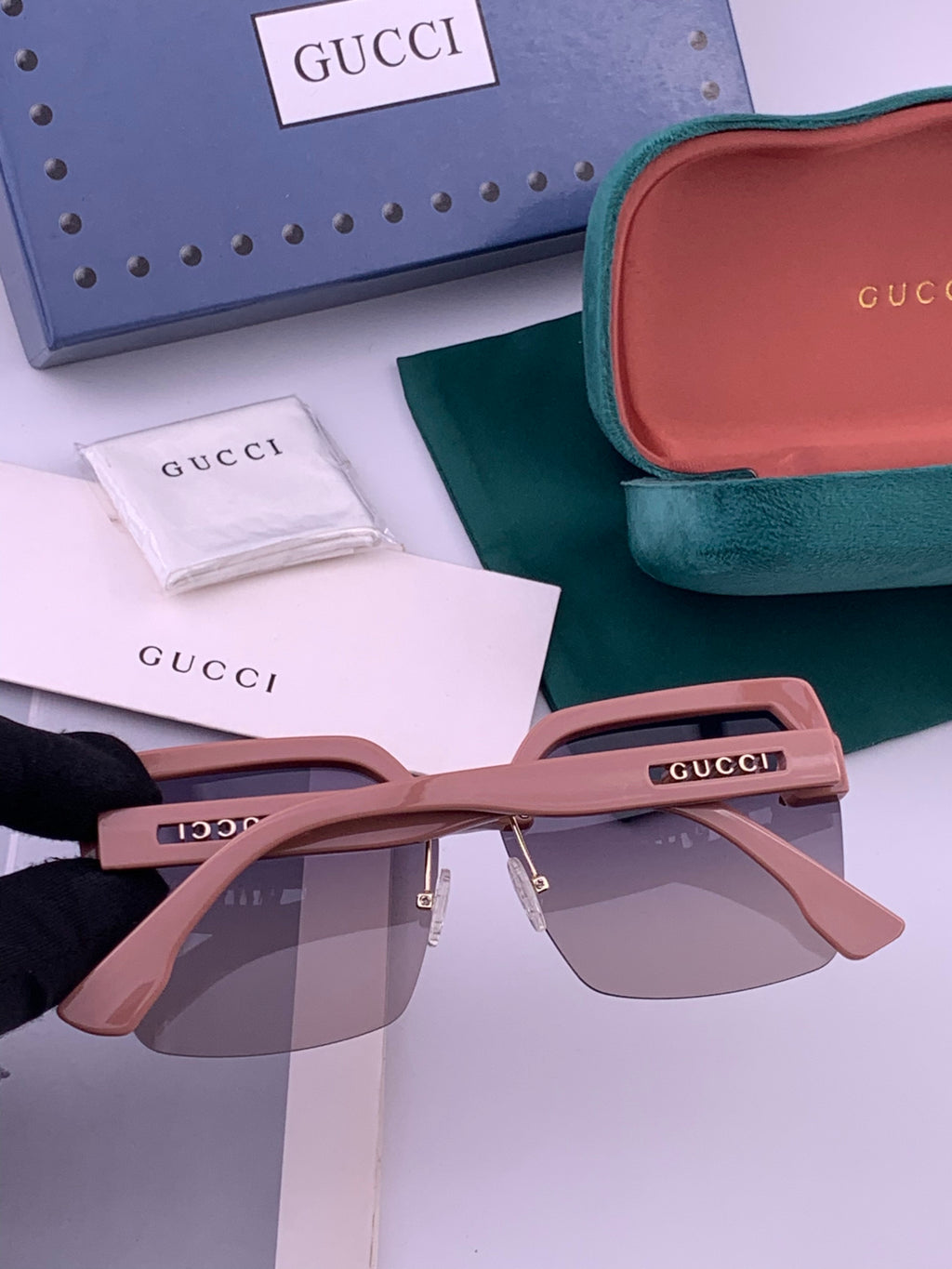 Gucci 2592 Polarized Square Gold Lens Sunglasses for Men & Women - detail image 4